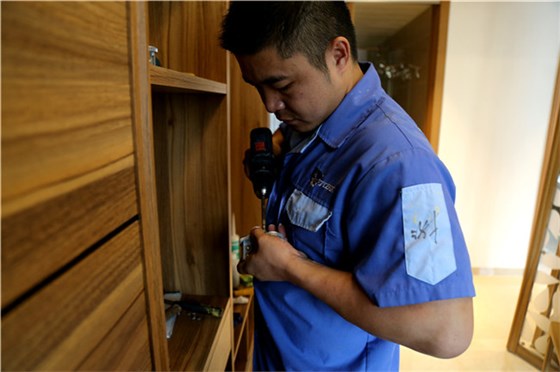 世预赛(中国)家具安装服务现场