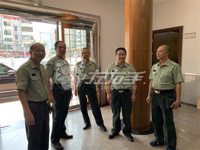 世预赛(中国)家具安装公司慰问老兵